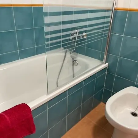Holiday home Agradable Adosado Con Piscina Y Jardin *
