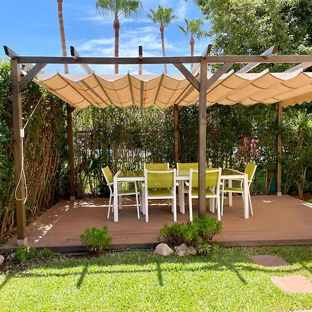 Holiday home Agradable Adosado Con Piscina Y Jardin *